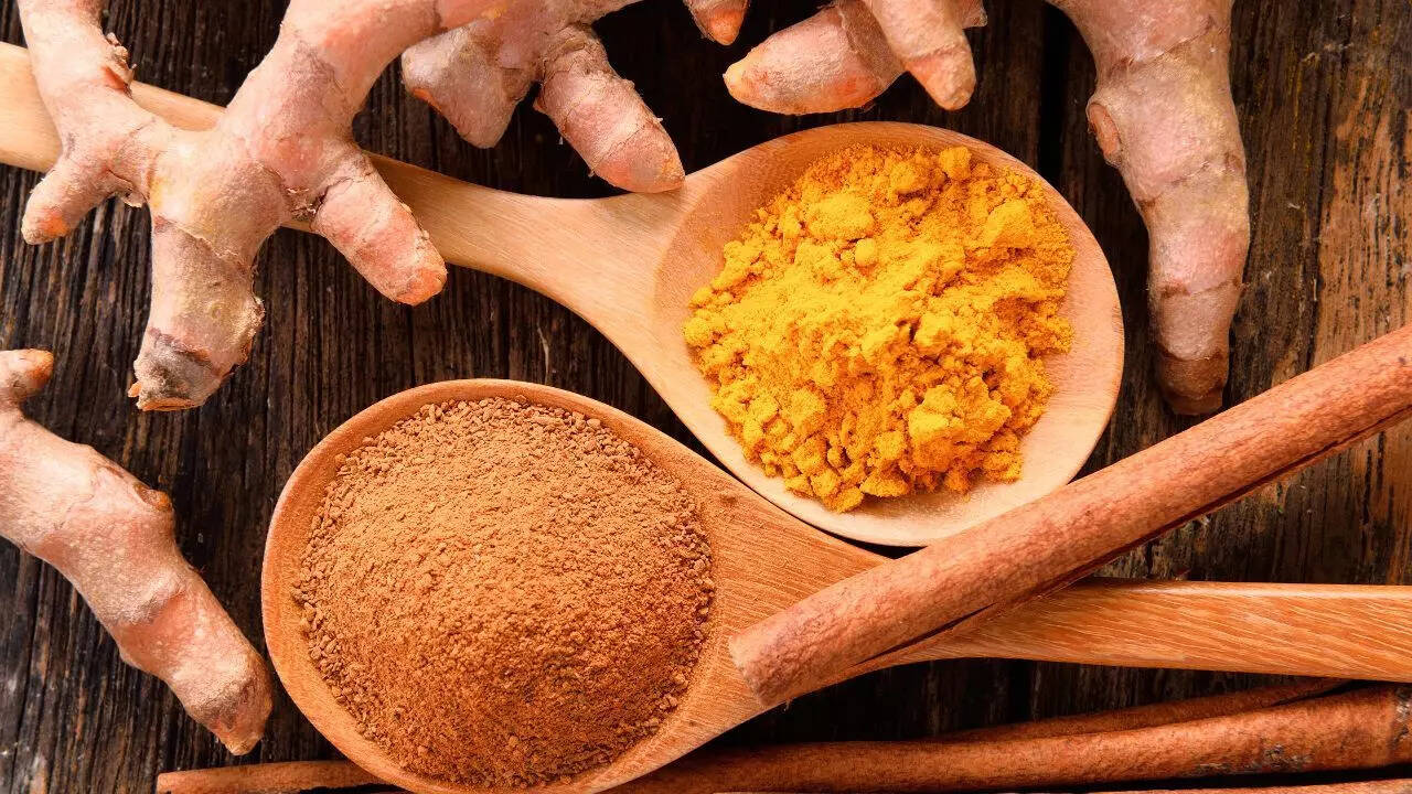 Cinnamon and turmeric