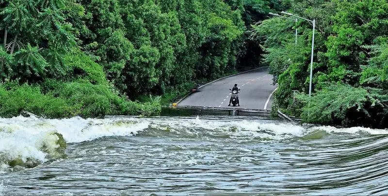 Rain Chaos Triggers String Of Rescues Across T