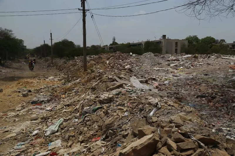 Clerks, helpers, SPOs & gunmen in MCG’s new surveillance team to check illegal waste dumping