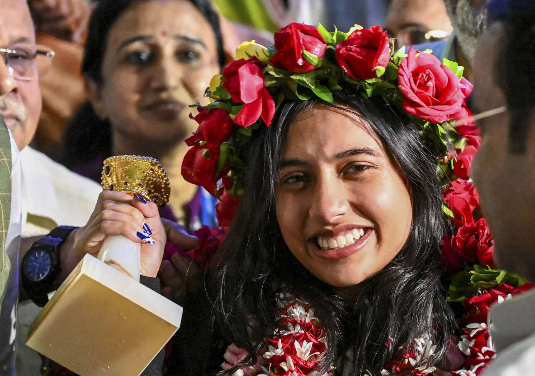 Divya Deshmukh arrives in Nagpur