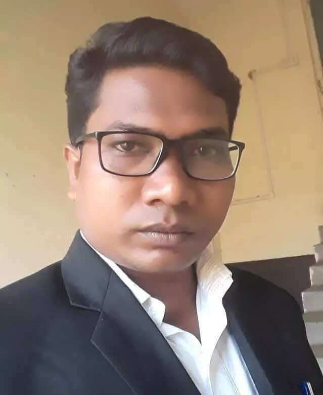 Pol war over jobless teacher’s brain-stroke death