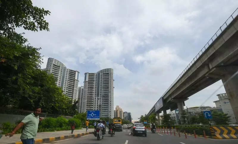 Watch out Gurgaon. Rain may splash water on your Sunday plans