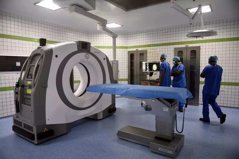 Despite availability of Rs 17 crore CSR funding, purchase of CT scan machine delayed by over a month at Mumbai civic hospital as only one company responds to tender