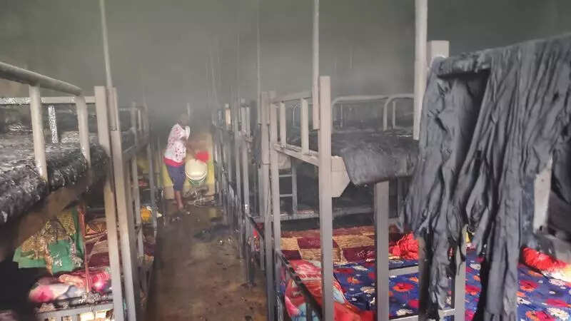 Govt school hostel in Latehar goes up in flames, narrow escape for students
