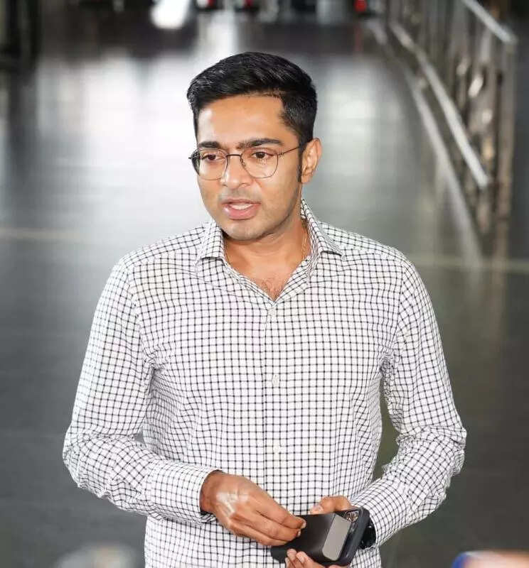 Abhishek ups SIR ante, says ‘will fight EC inside & outside court, Parliament’