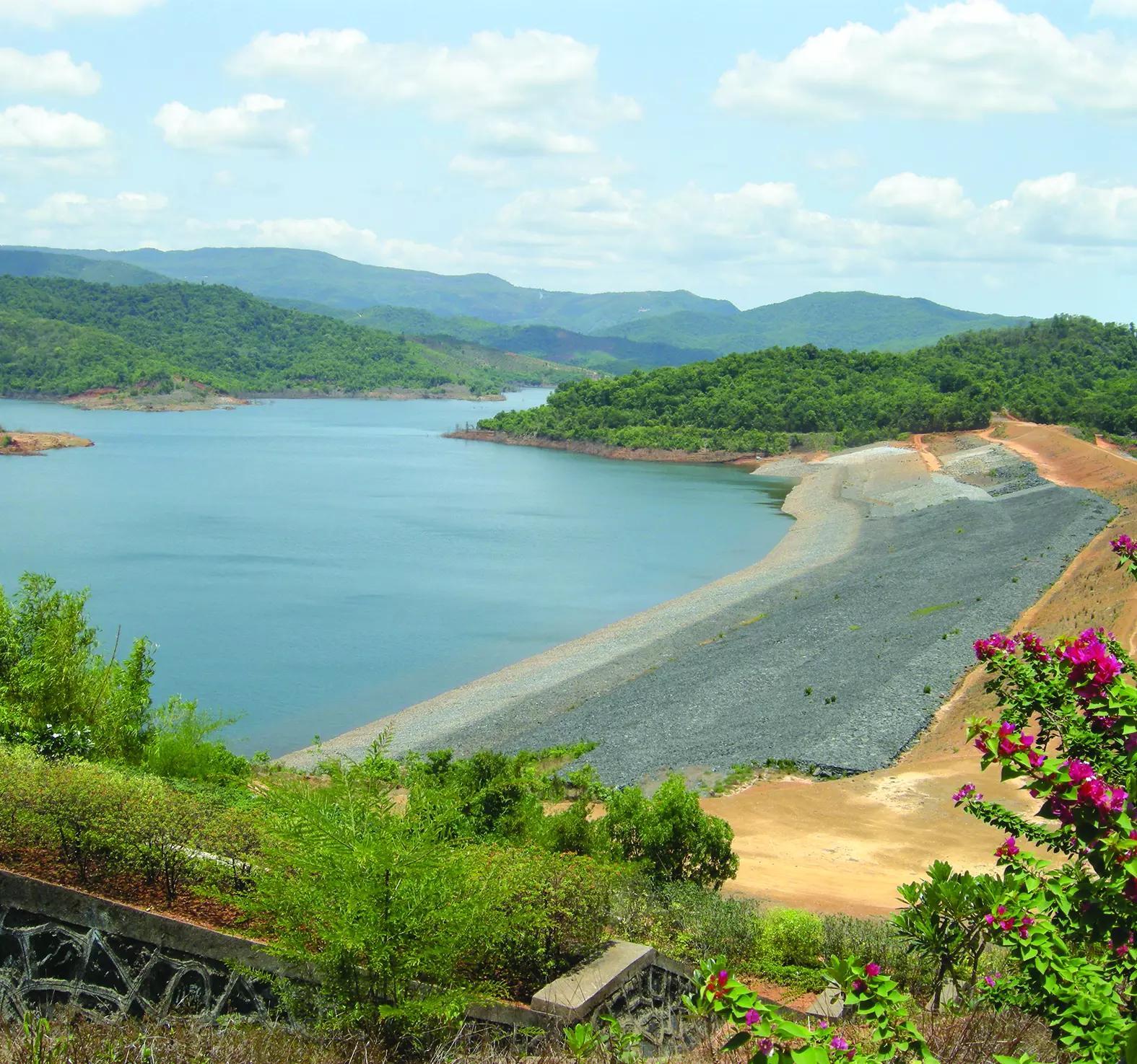 Tillari reservoir level 3m from danger mark