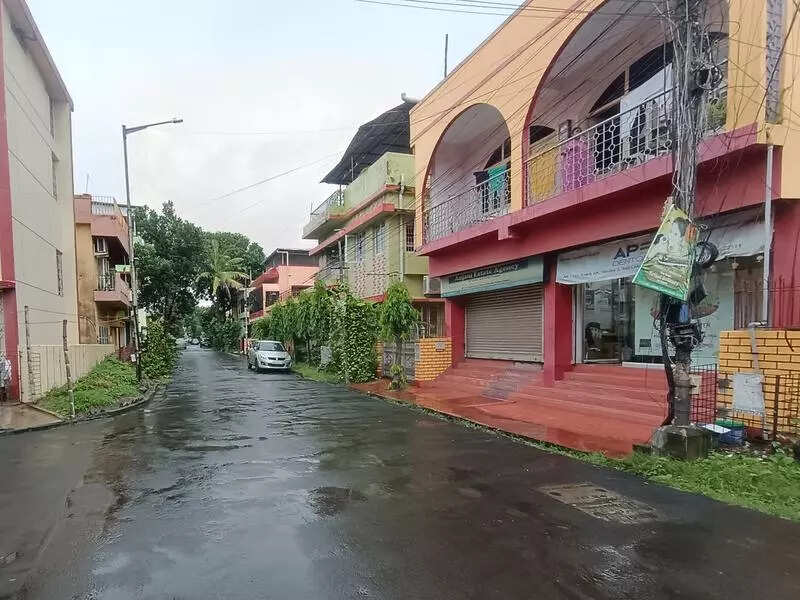 Cops in plain clothes assault lawyer over parking; no duty for ASI, says HC