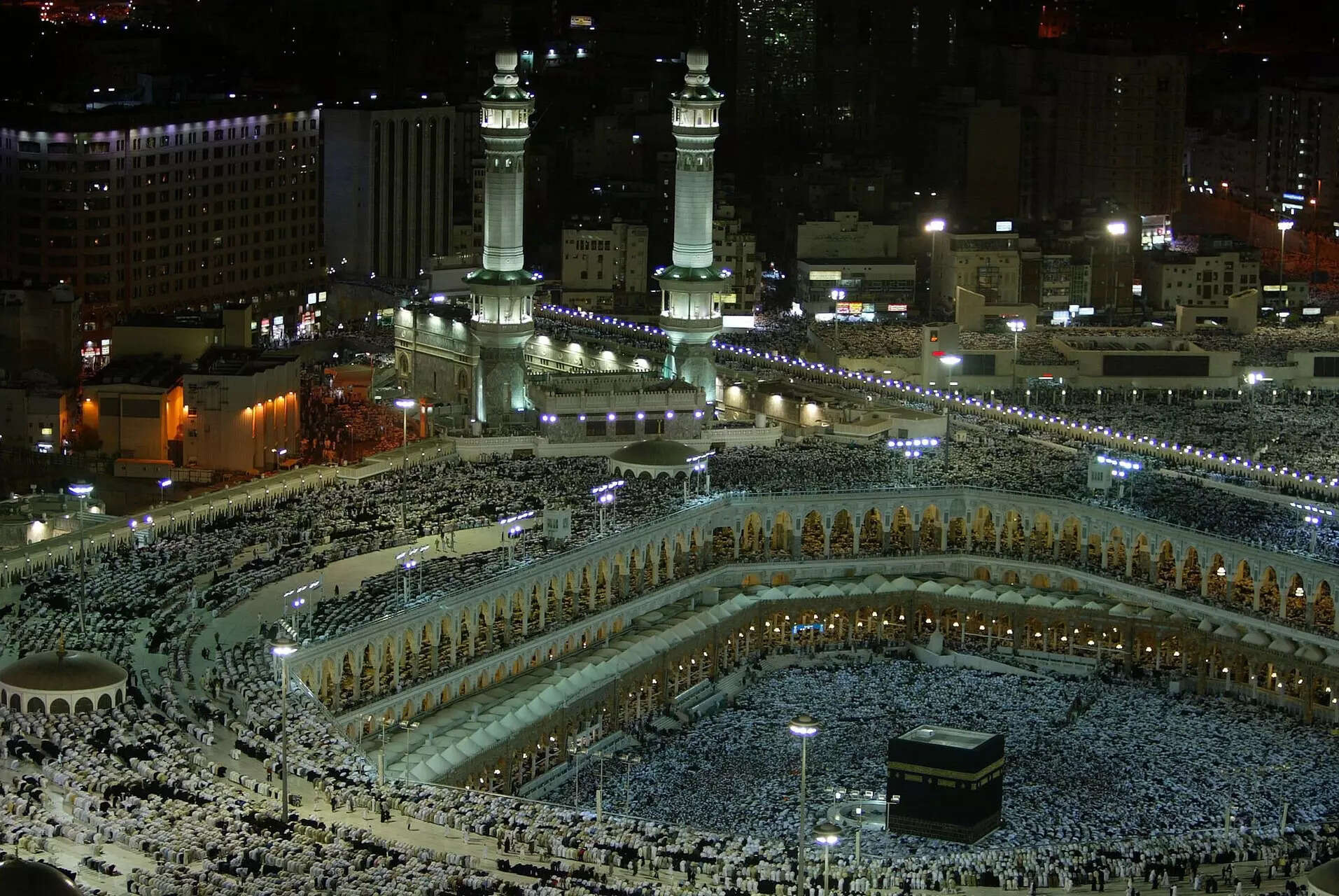 Ramadan 2025: Saudi Arabia bans promotional activities during iftar at Islam’s holiest sites