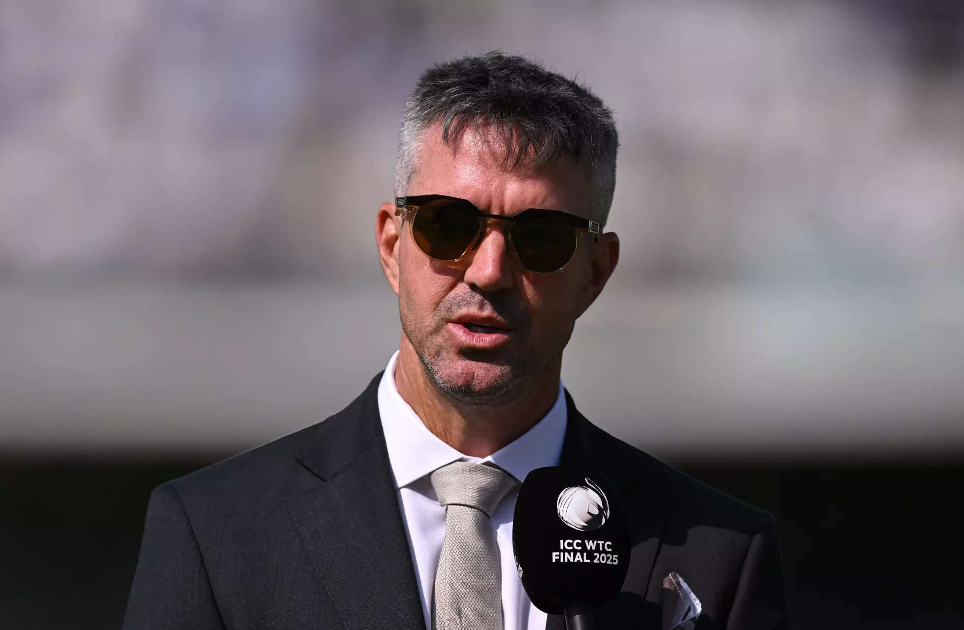 Bizarre! Kevin Pietersen suggests massive rule change; wants 12 runs for a six