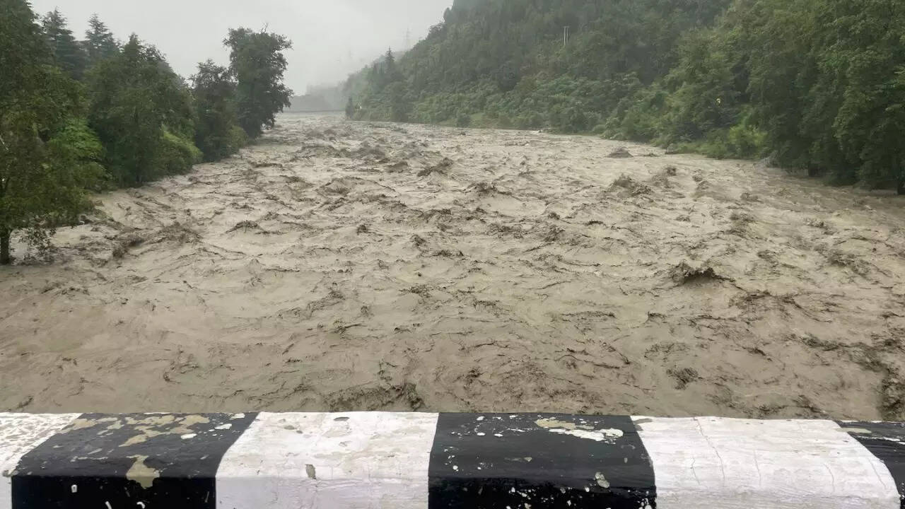 Himachal flood: Beas river washes away parts of Chandigarh highway; Manali-Leh road blocked