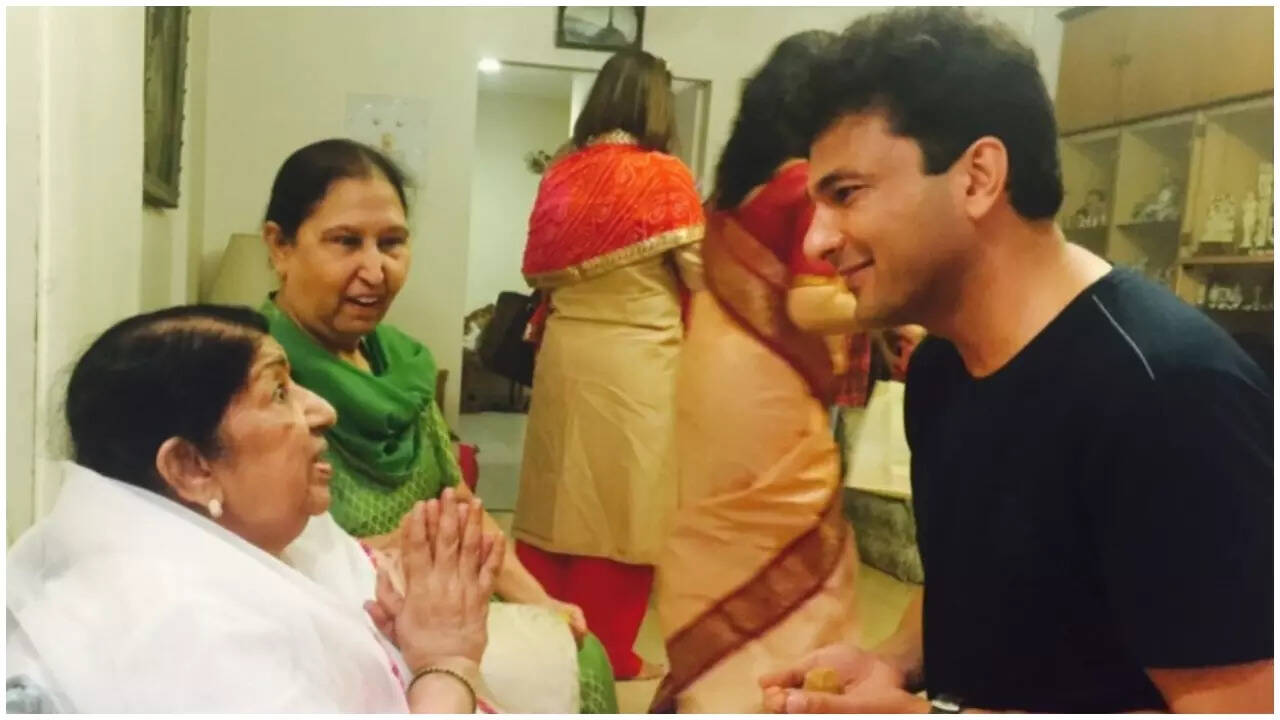 Vikas Khanna reveals his promise to Lata Mangeshkar: 'Would fly...'