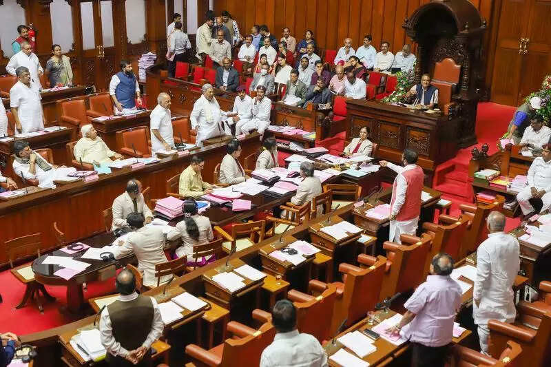 With four new members, Congress set to strengthen hold in legislative council