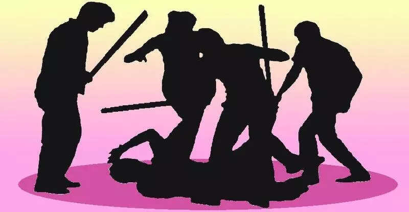 Woman mocked for buck teeth, her husband & brothers assaulted in Bengaluru