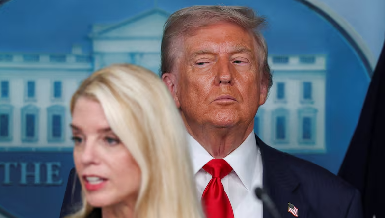 ‘I’d never say she’s beautiful, because … ‘: Trump flirts awkwardly with Bondi