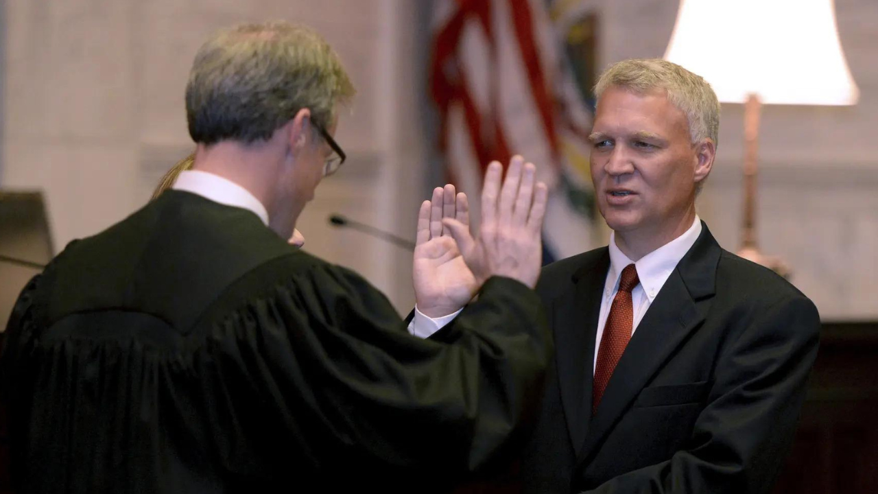 Supreme Court judge and a former House Speaker: West Virginia justice and longtime Republican leader dies at 60. Who is Tim Armstead?