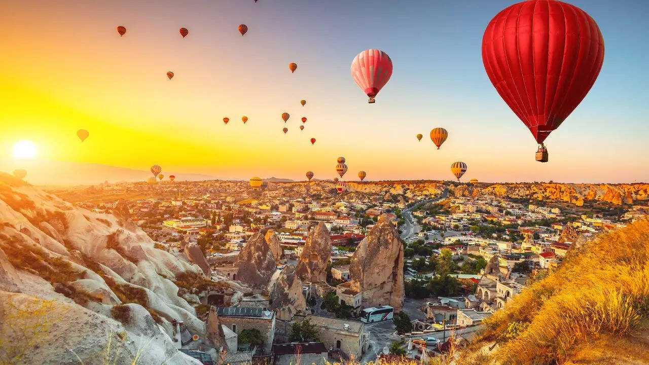 This place in Turkey has the best sunset spot in the world