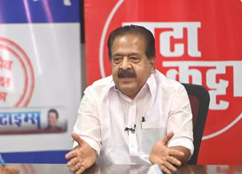 Congress leader alleges major scam in 108 ambulance scheme during first Pinarayi govt tenure