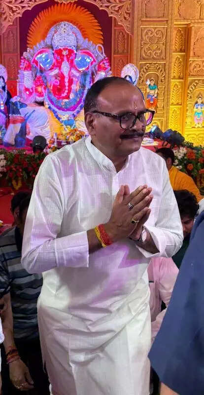 Bedecked Bappa beckons from pandals packed with joy