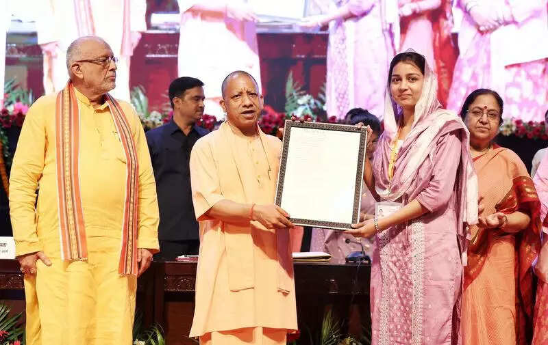 Corrupt pol parties had turned UP into a BIMARU state: CM