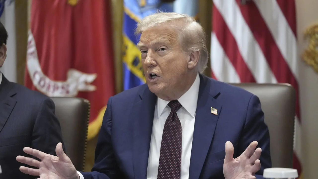 How close is a cease-fire? Donald Trump holds meeting on Gaza City post-war plan; Food aid, hostages in focus