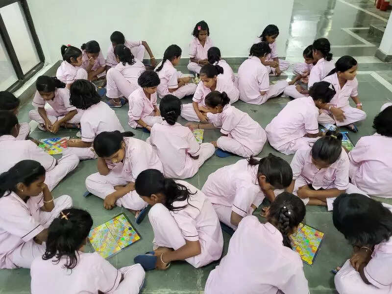 Over 7 lakh girls receive fin aid to pursue edu in state