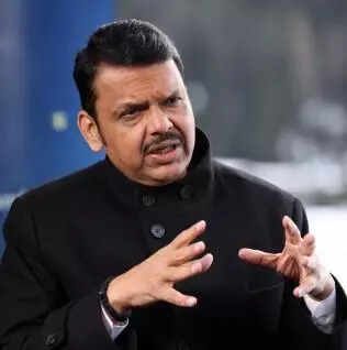 At morcha for Maratha quota, Jarange trains his guns on Fadnavis, not the govt