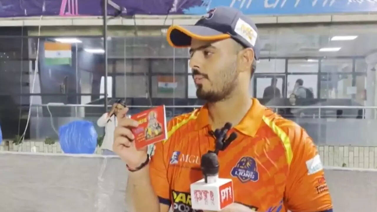 DPL : 'I carry Hanuman Chalisa in my pocket while batting' - Nitish Rana