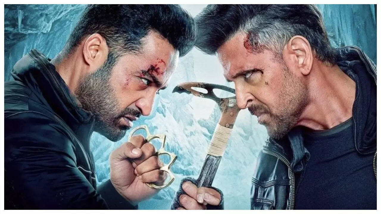 'War 2' beats 'Bang Bang'; becomes Hrithik's 4th highest grosser