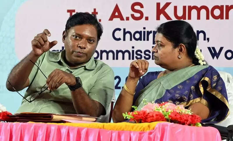 In late-night move, Cong MP Sasikanth ends fast