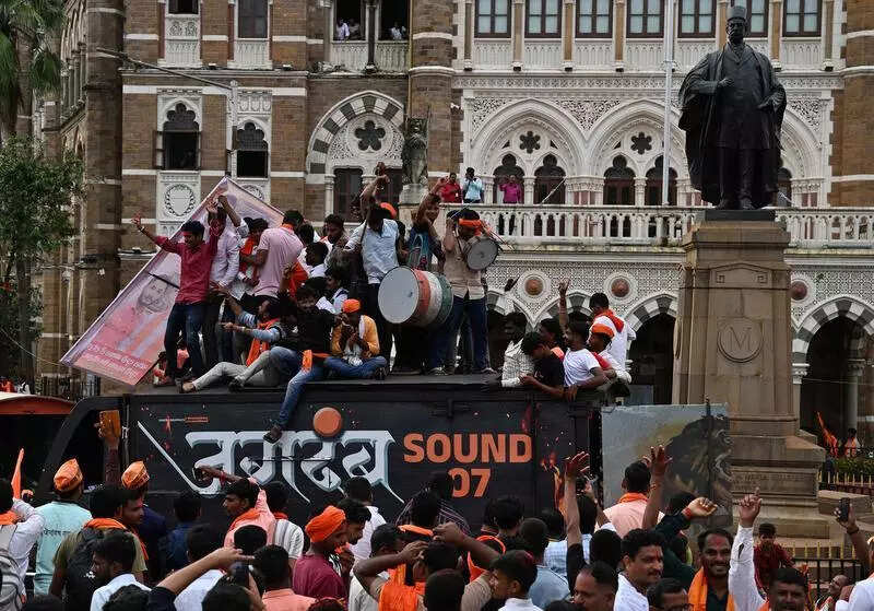 HC warns protestors of consequences if orders flouted