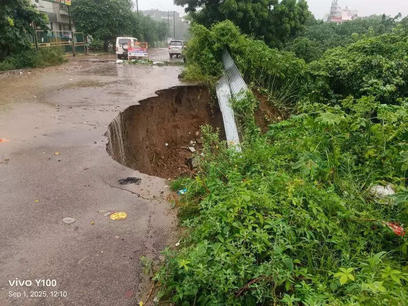 As rain batters roads, officials wait for sunny skies