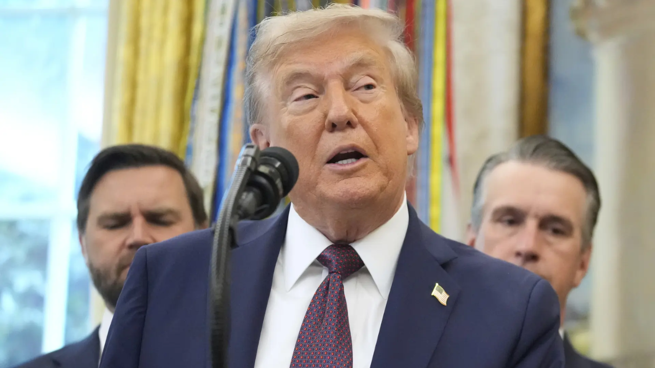 'That's AI': Trump reacts to viral White House video of object tossed outside window; explains why it can't happen