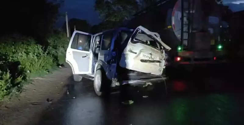 Minor killed, 2 injured as car driven by Class 9 boy hits tree