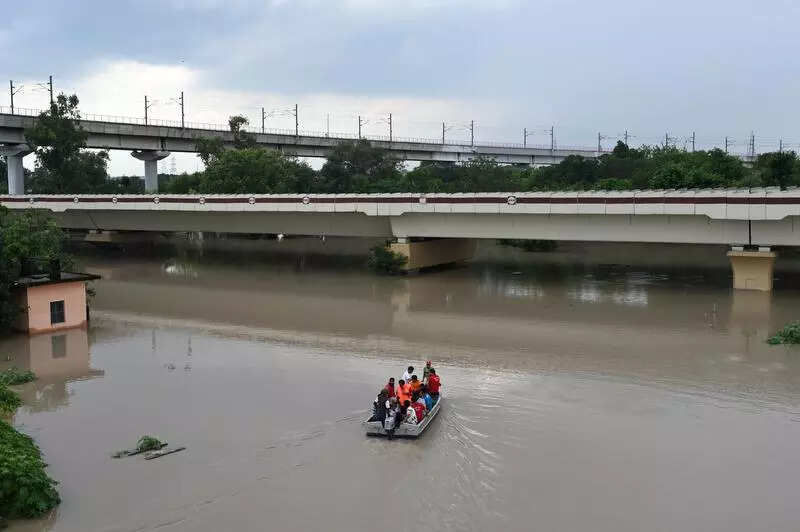 Swimmers, flood kits and boats: How cops are on rescue mission