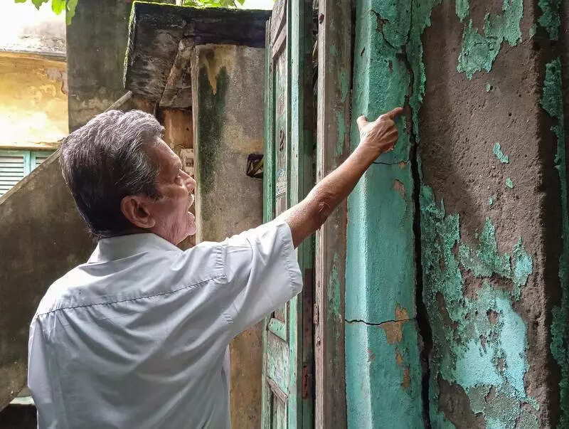 Vibrations spook residents of Bowbazar but experts allay fears