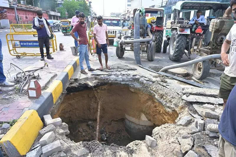 msid 123706207,imgsize 102218 https://jaipur.visitinrajasthan.com/wp-content/uploads/2023/10/cropped-cropped-R-2.png