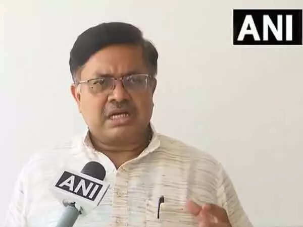 Minister sets Nov deadline for Sundarpada-Jatni road