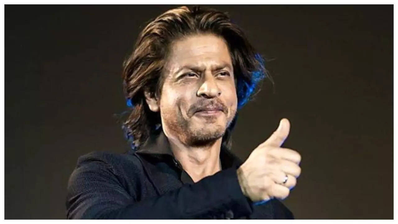 SRK once cleared IIT entrance exam; here's how his mom reacted