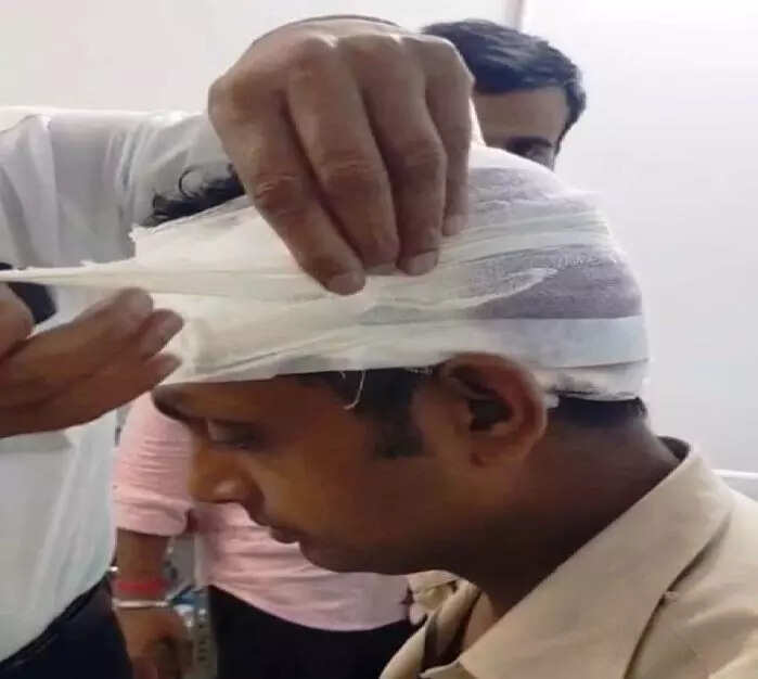 Police sub-inspector suffers head injury as land dispute turns violent in Bokaro