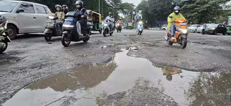 Close to power, far from comfort: Craters near Vidhana Soudha spark outcry in Bengaluru