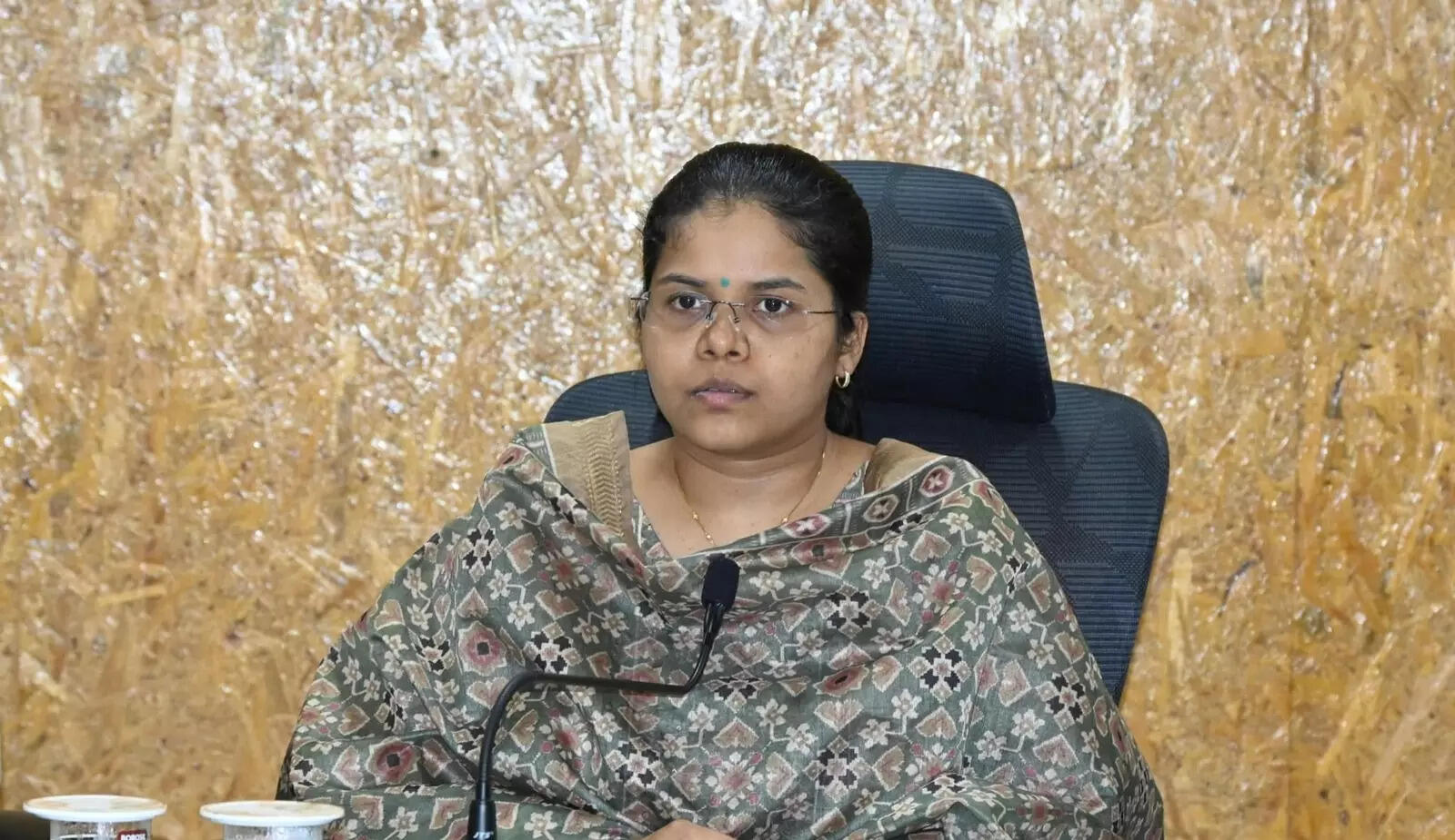 Chatra district administration cracks down on quacks and unlicensed clinics after three deaths in a week due to medical negligence