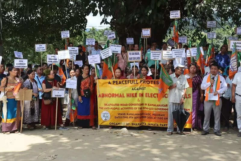 BJP rally against soaring power bills, crumbling roads in Mizoram
