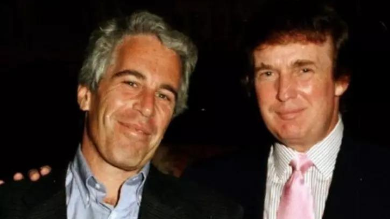 Trump–Epstein signature row: MAGA calls forgery; experts see match