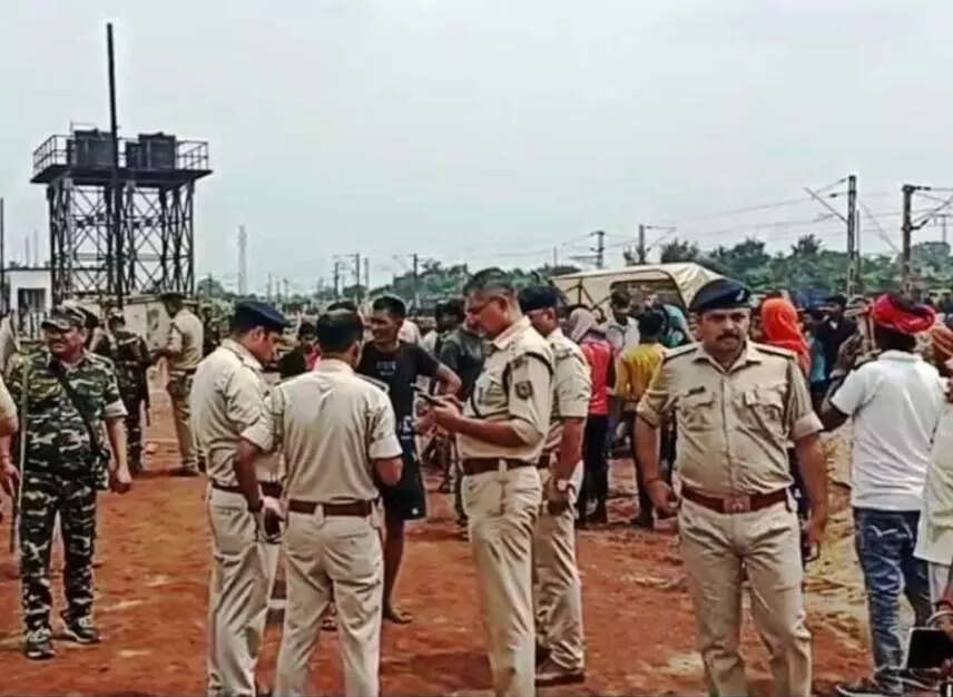 Daylight Shooting Incident in Bokaro: Tractor Driver Injured in Extortion-Related Attack