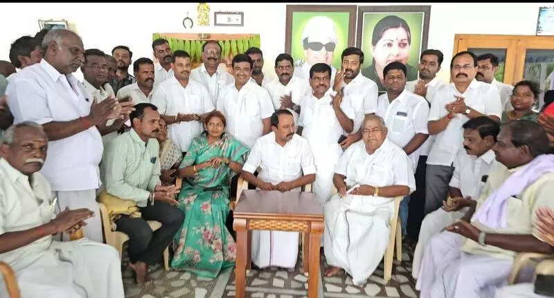 Sengottaiyan praises Modi