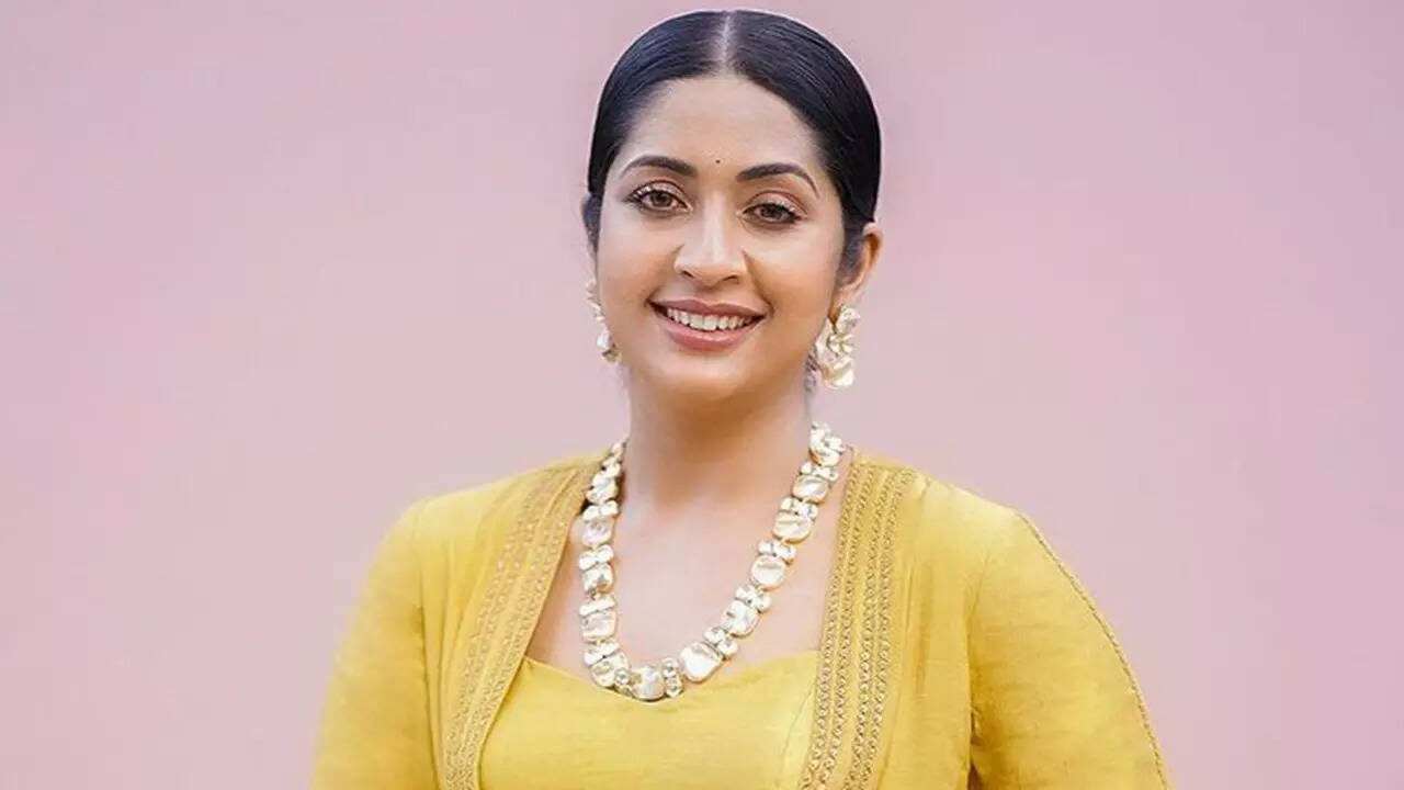 Navya on Rs 1.14 lakh fine for Jasmine Gajra