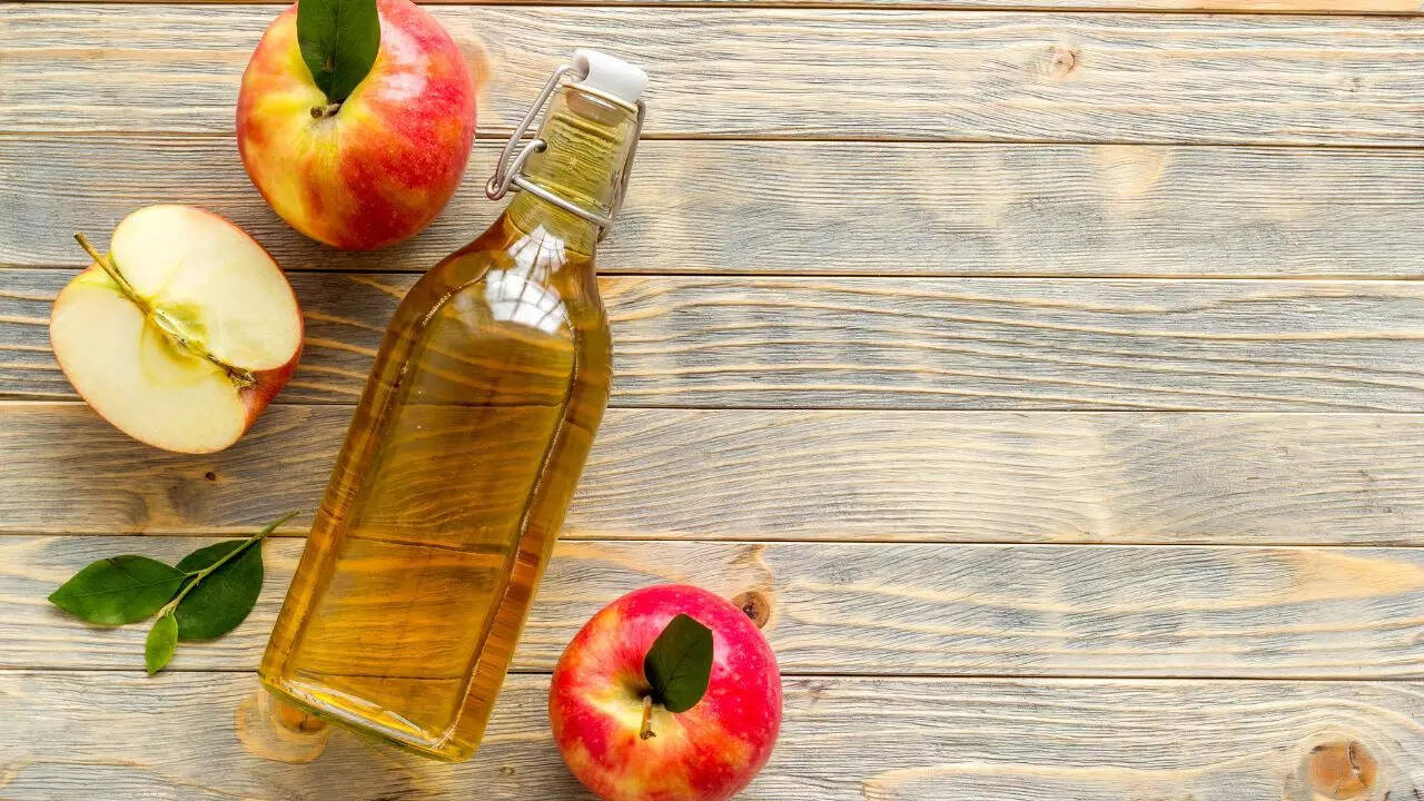 Apple cider vinegar could help manage these 5 health issues, from blood sugar to skin health