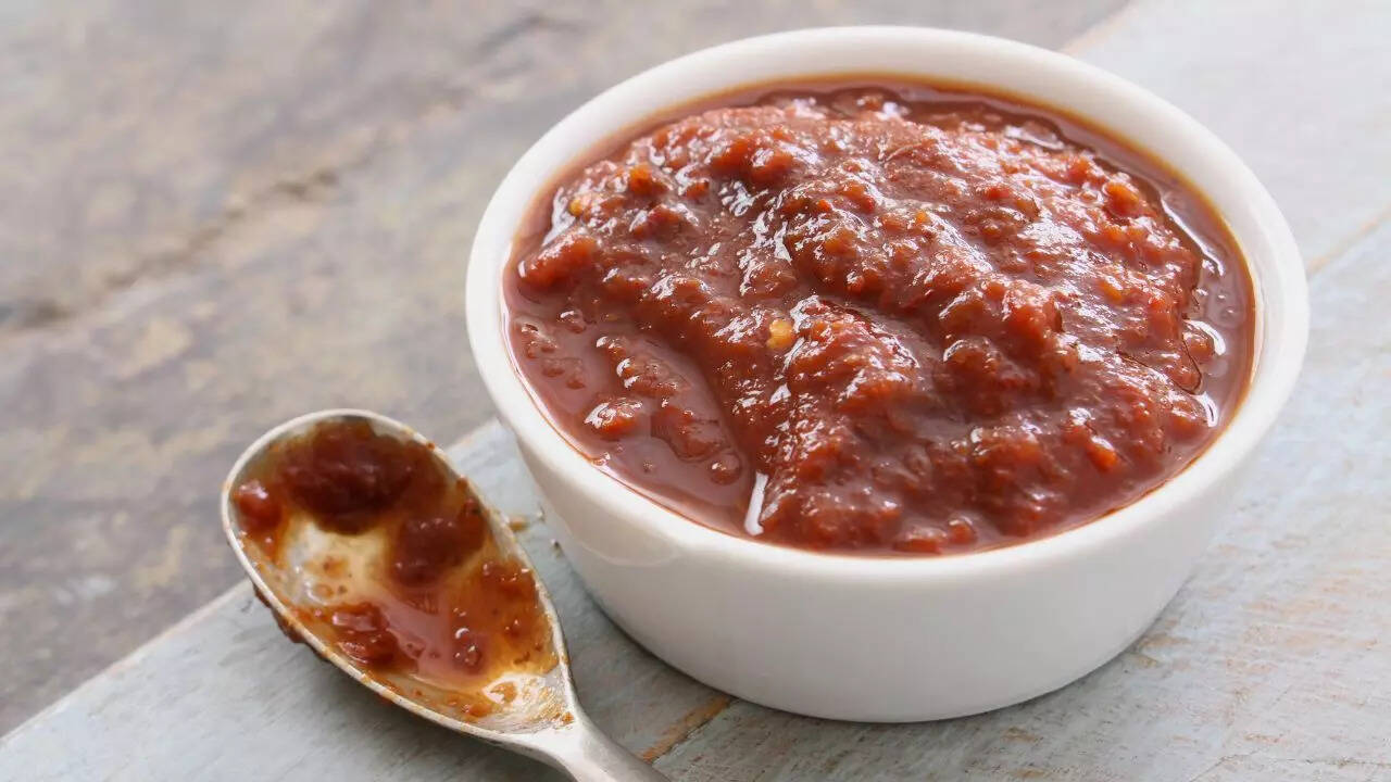 Storage hacks for long-lasting chutneys
