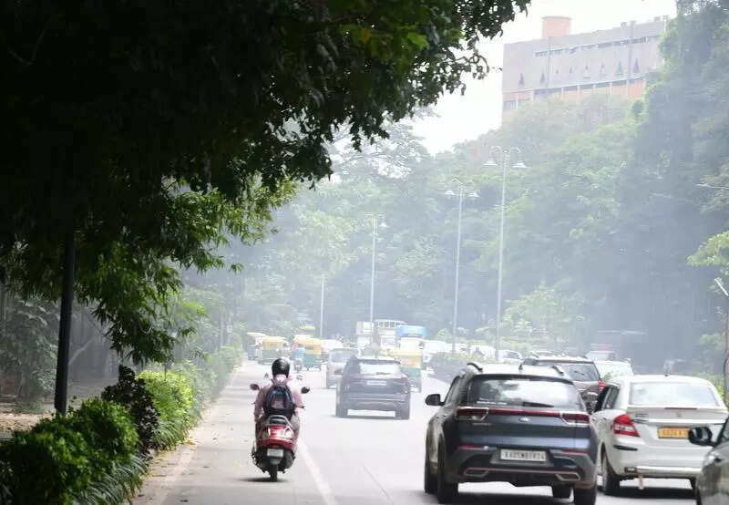 Karnataka achieves mixed progress in Swachh Vayu Survekshan 2025