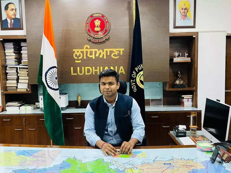 Ensure smooth conduct of NDA, CDS exam: DC